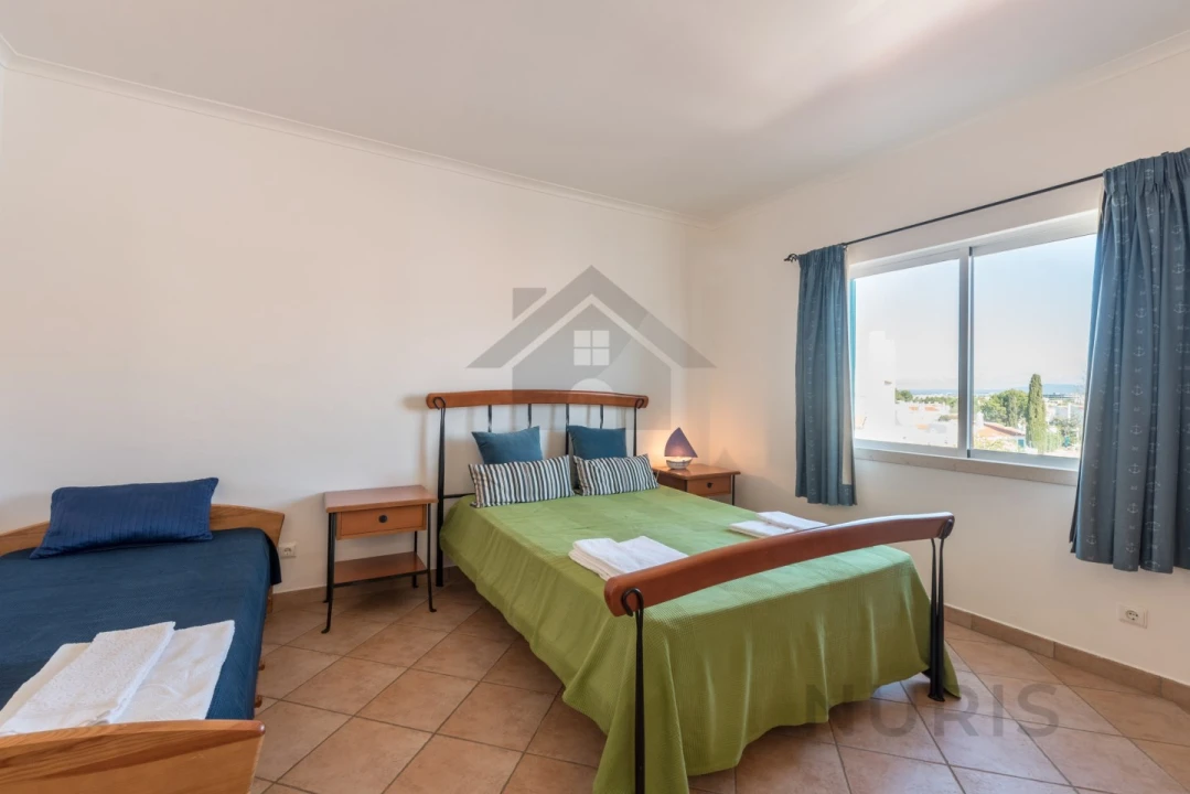Apartamento T1 para Arrendamento férias em Alvor Foto 15