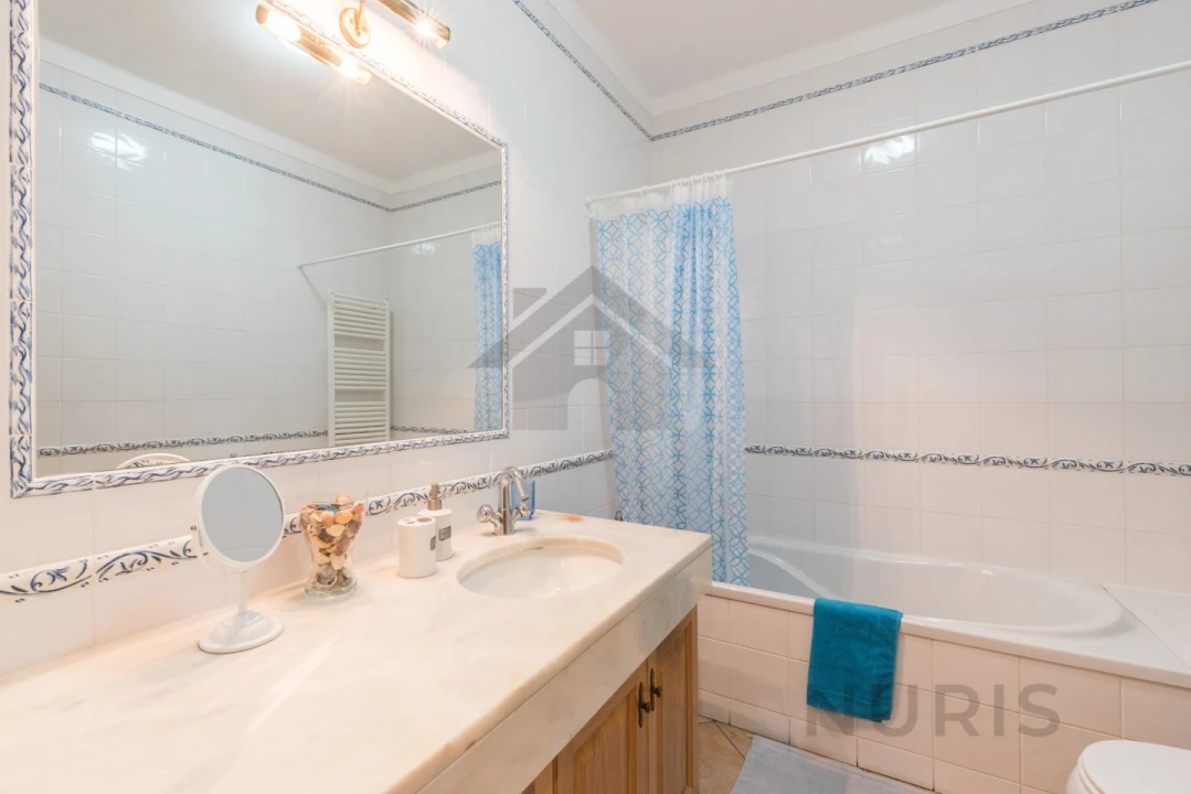 Apartamento T1 para Arrendamento férias em Alvor Foto 24