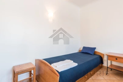 Apartamento T1 para Arrendamento férias em Alvor