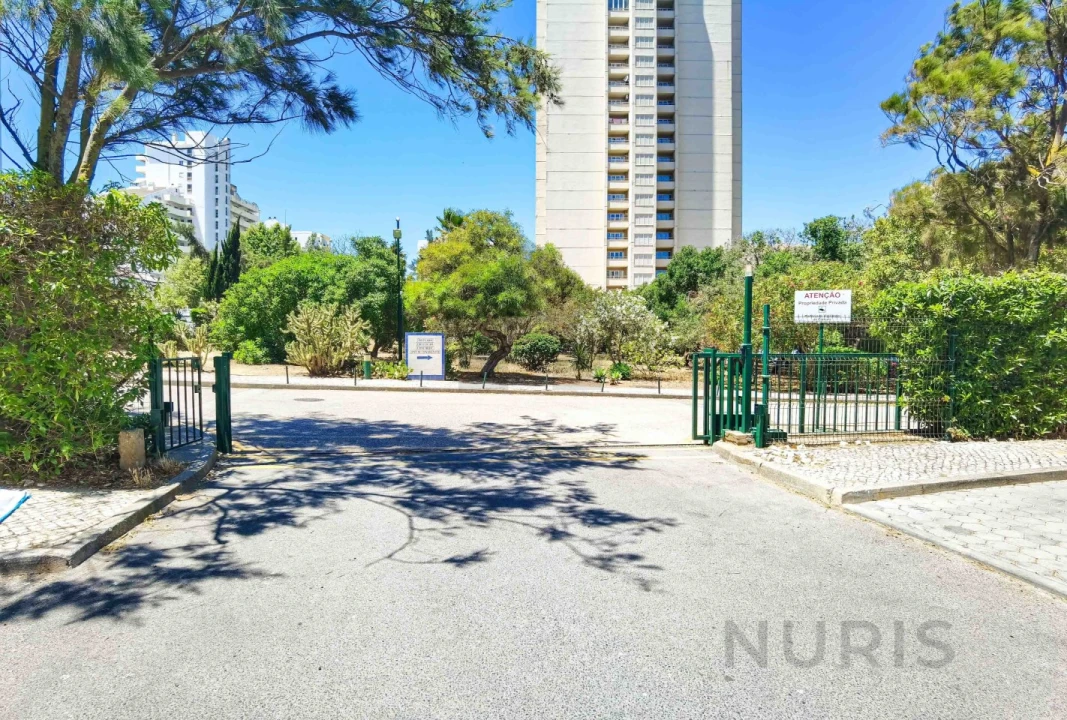 Apartamento para Arrendamento férias em Portimão Foto 38