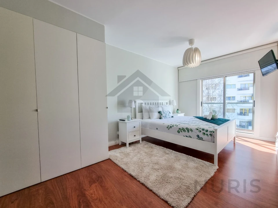 Apartamento T3 para Arrendamento férias em Portimão Foto 36