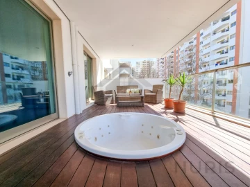 Apartamento T3 para Arrendamento férias em Portimão