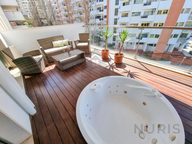 Apartamento T3 para Arrendamento férias em Portimão Foto 15