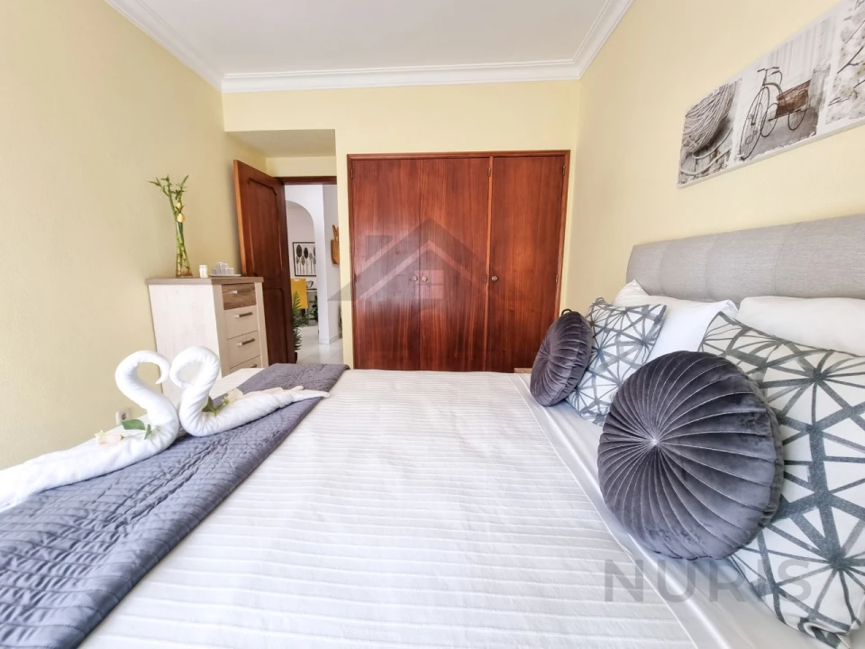 Apartamento T2 para Arrendamento férias em Portimão Foto 8