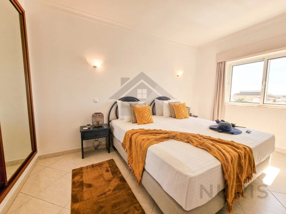 Apartamento T1 para Arrendamento férias em Alvor Foto 2