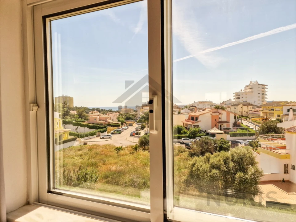 Apartamento T1 para Arrendamento férias em Alvor Foto 6