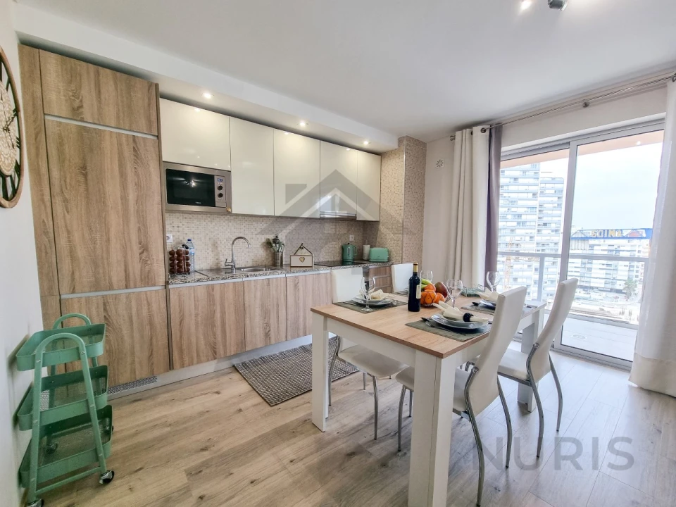 Apartamento T1 para Arrendamento férias em Portimão Foto 3