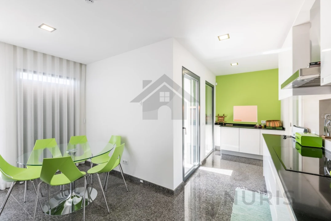 Moradia T4 para Arrendamento férias em Monchique Foto 4