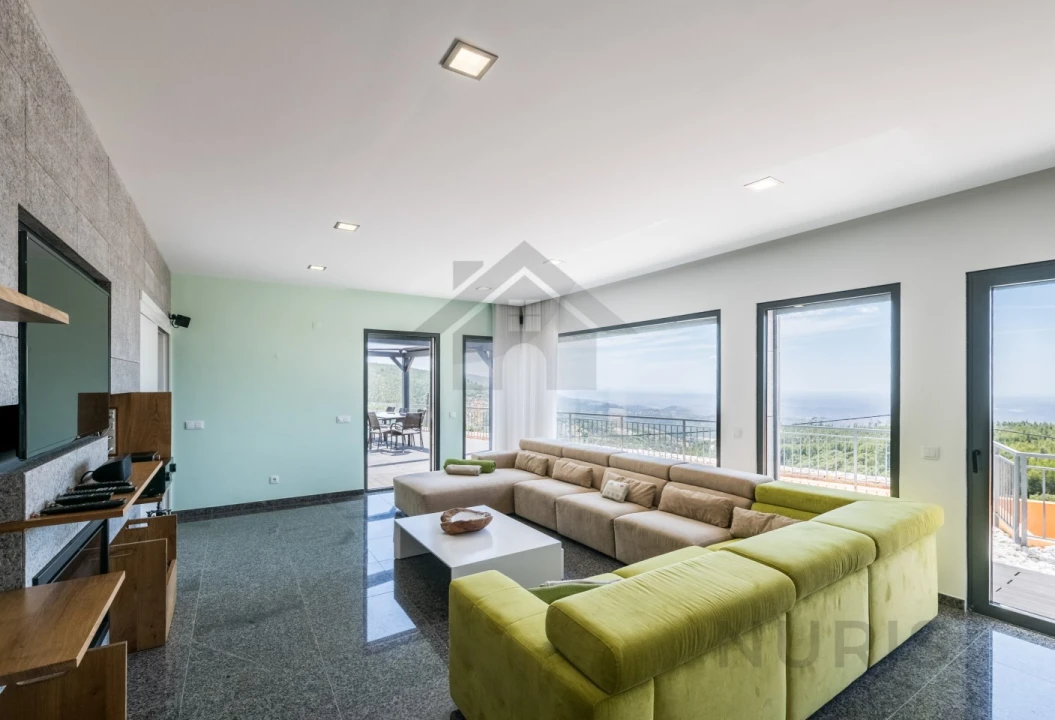 Moradia T4 para Arrendamento férias em Monchique Foto 13