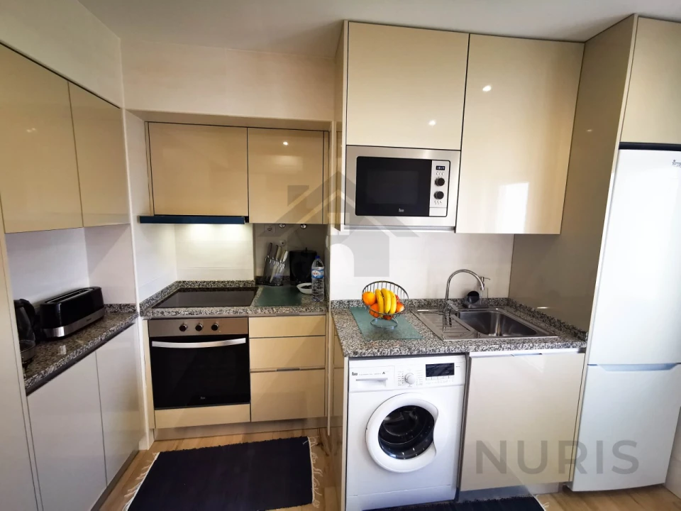 Apartamento T1 para Arrendamento férias em Portimão Foto 9