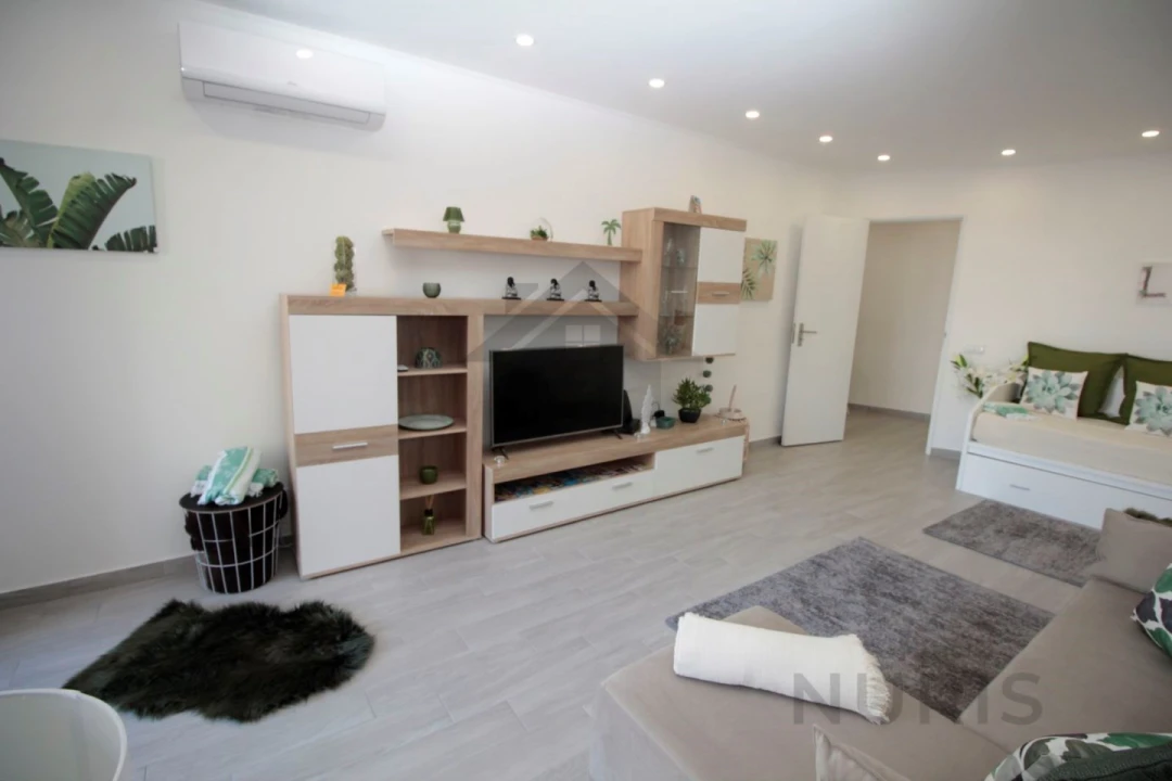 Apartamento T1 para Arrendamento férias em Portimão Foto 3