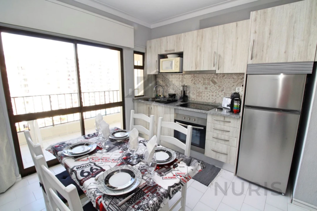 Apartamento T1 para Arrendamento férias em Portimão Foto 2
