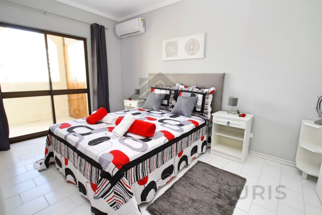 Apartamento T1 para Arrendamento férias em Portimão Foto 5