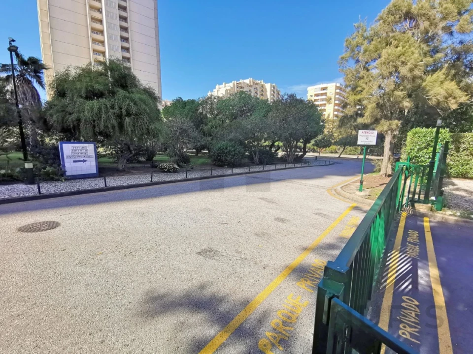 Apartamento T1 para Arrendamento férias em Portimão Foto 17