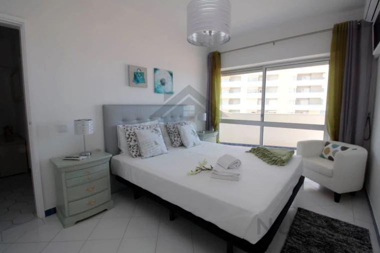 Apartamento T1 para Arrendamento férias em Portimão Foto 6
