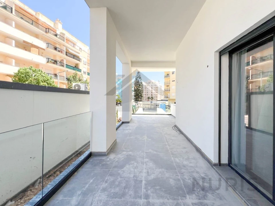 Apartamento T2 para Venda em Armação de Pera Foto 20