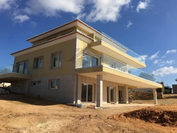 Moradia T3 para Venda em Lagos (São Sebastião e Santa Maria)