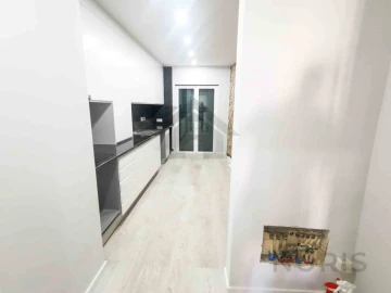 Moradia T3 para Venda em Lagoa e Carvoeiro