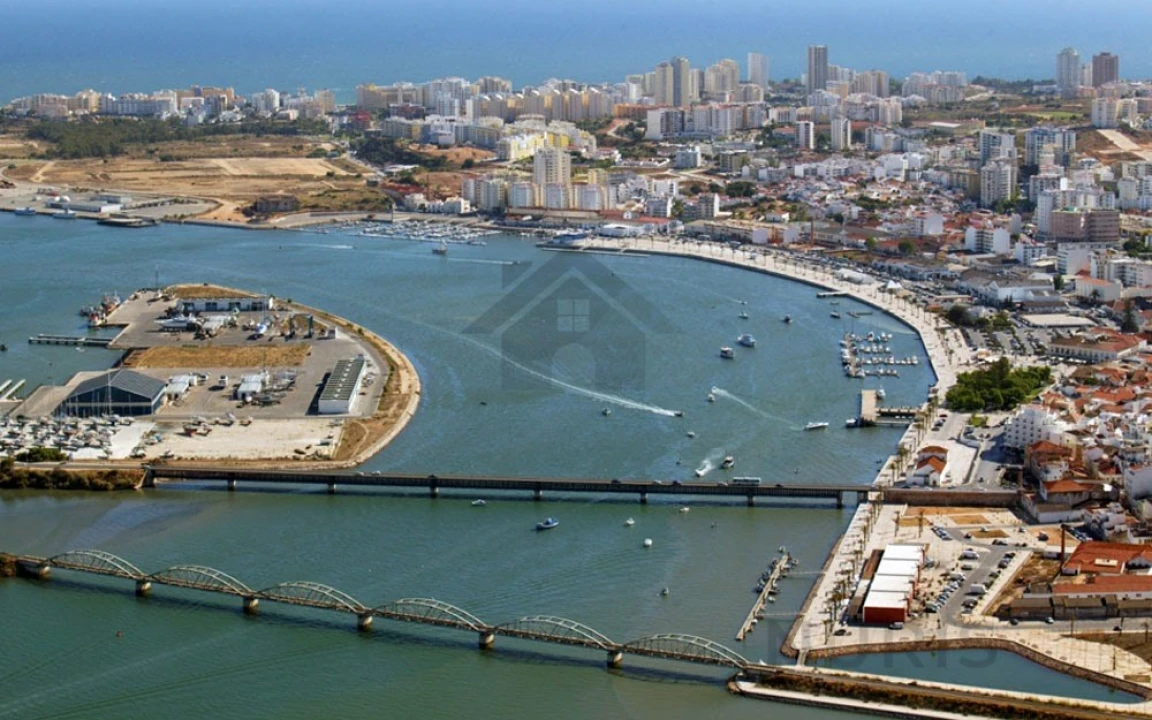 Terreno para Venda em Portimão Foto 12