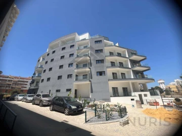 Apartamento T4 para Venda em Armação de Pera