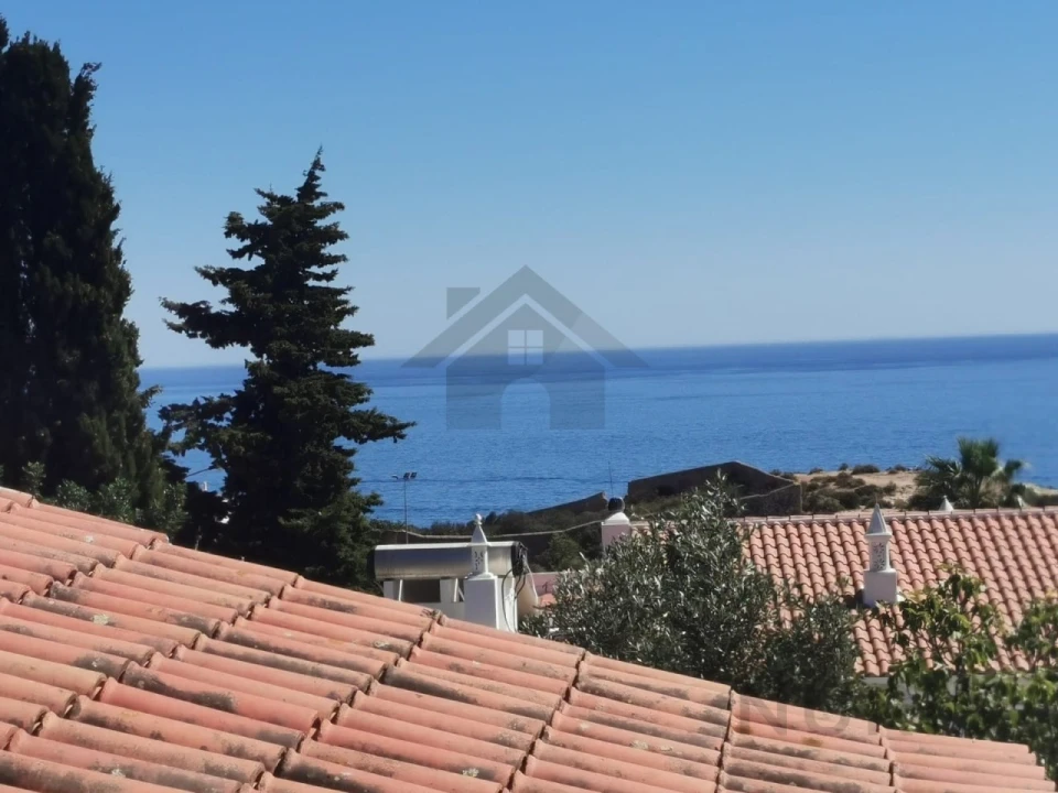 Moradia T3 para Venda em Lagoa e Carvoeiro Foto 1