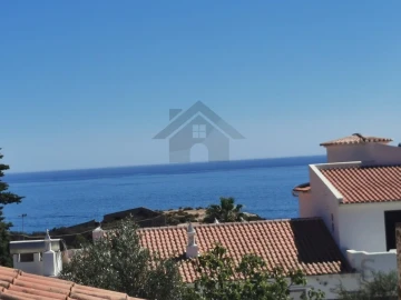 Moradia T3 para Venda em Lagoa e Carvoeiro