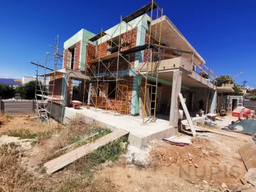 Moradia T4 para Venda em Alvor