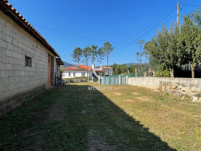 Terreno para Venda em Arcozelo Foto 33