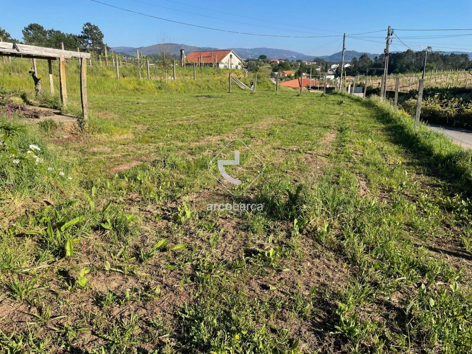 Terreno para Venda em Arcozelo Foto 9