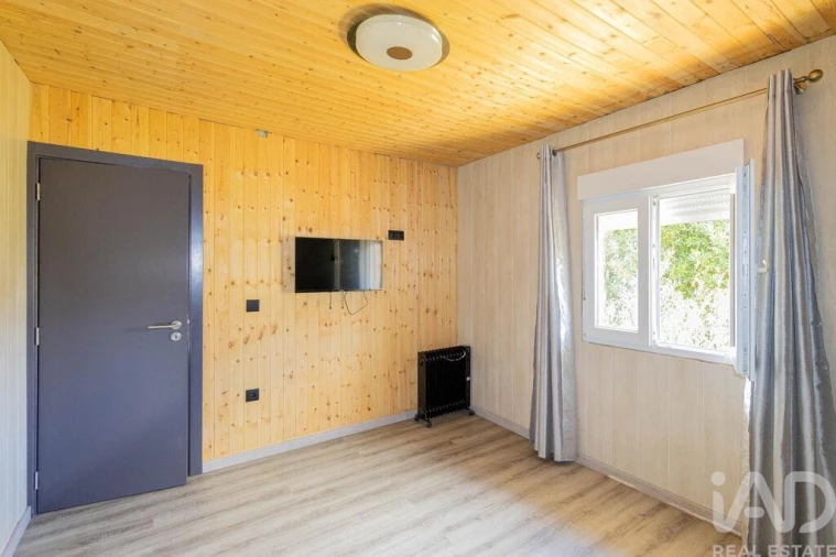 Prédio para Venda em Espariz e Sinde Foto 21