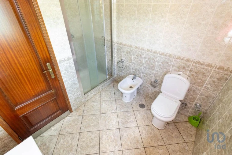 Prédio para Venda em Espariz e Sinde Foto 10