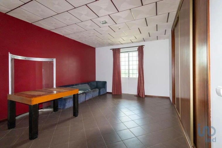 Prédio para Venda em Espariz e Sinde Foto 6