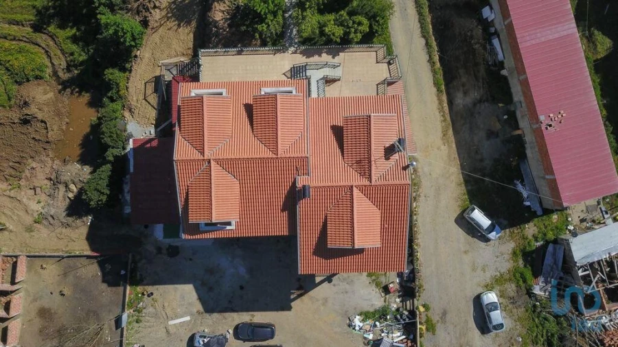 Prédio para Venda em Espariz e Sinde Foto 3