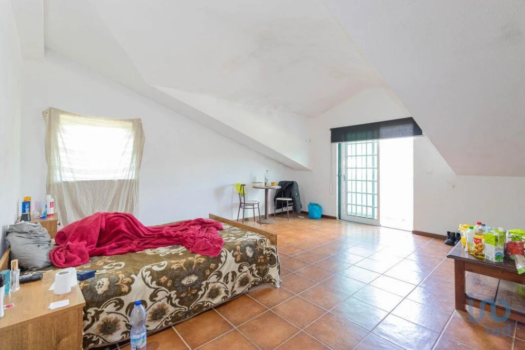 Prédio para Venda em Espariz e Sinde Foto 14