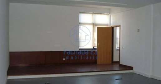Negócio para Venda em Ajuda