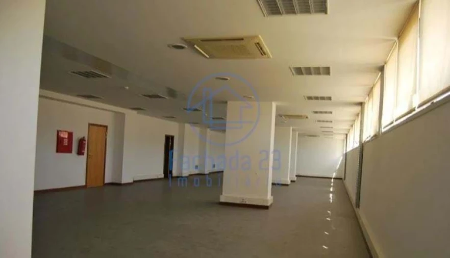 Negócio para Venda em Ajuda Foto 15