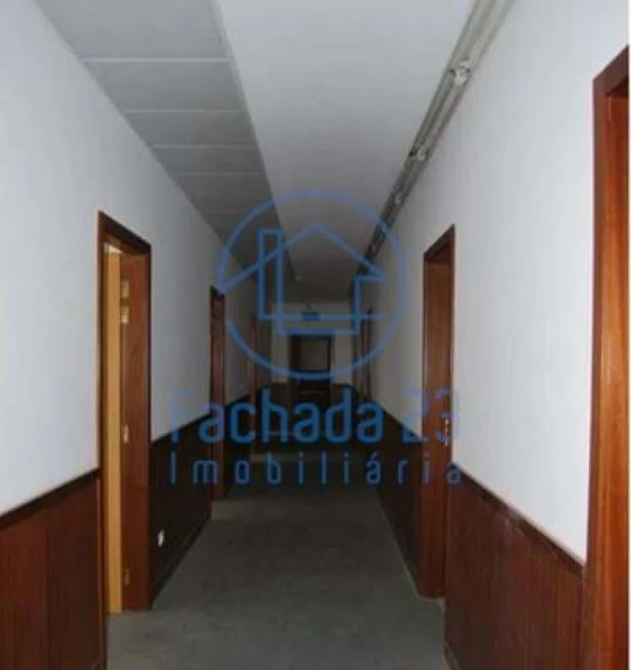 Negócio para Venda em Ajuda Foto 24