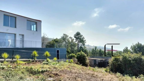 Moradia T3 para Venda em Prazeres