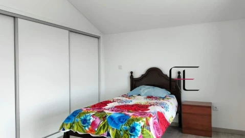 Moradia T3 para Venda em Prazeres