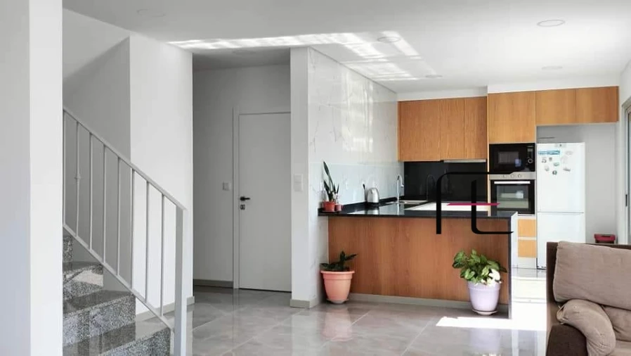 Moradia T3 para Venda em Prazeres Foto 10