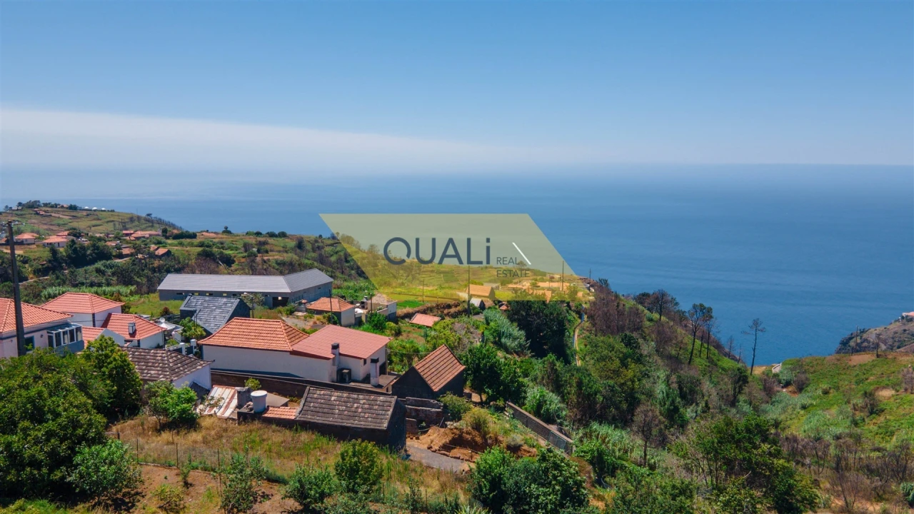 Moradia T2 para Venda em Fajã da Ovelha Foto 6
