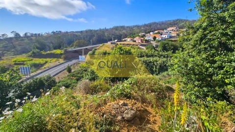 Moradia T2 para Venda em Fajã da Ovelha