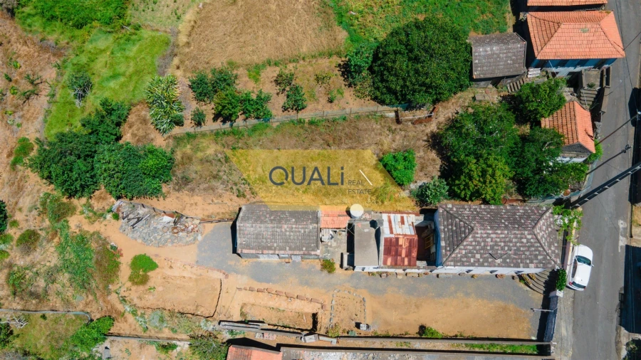Moradia T2 para Venda em Fajã da Ovelha Foto 3
