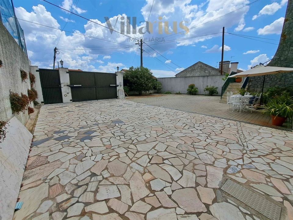 Moradia T4 para Venda em São Pedro de Tomar Foto 42