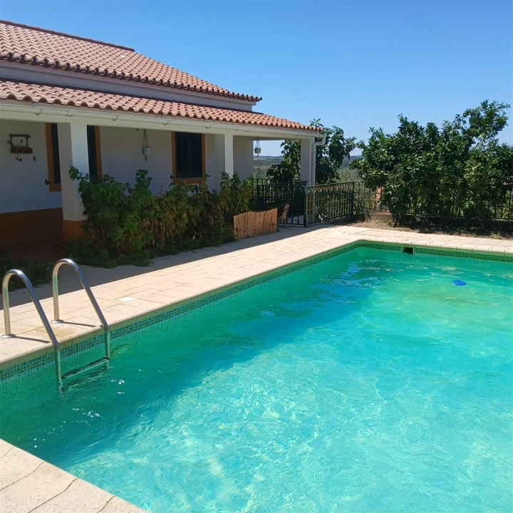 Moradia T7 para Venda em Terena (São Pedro) Foto 11