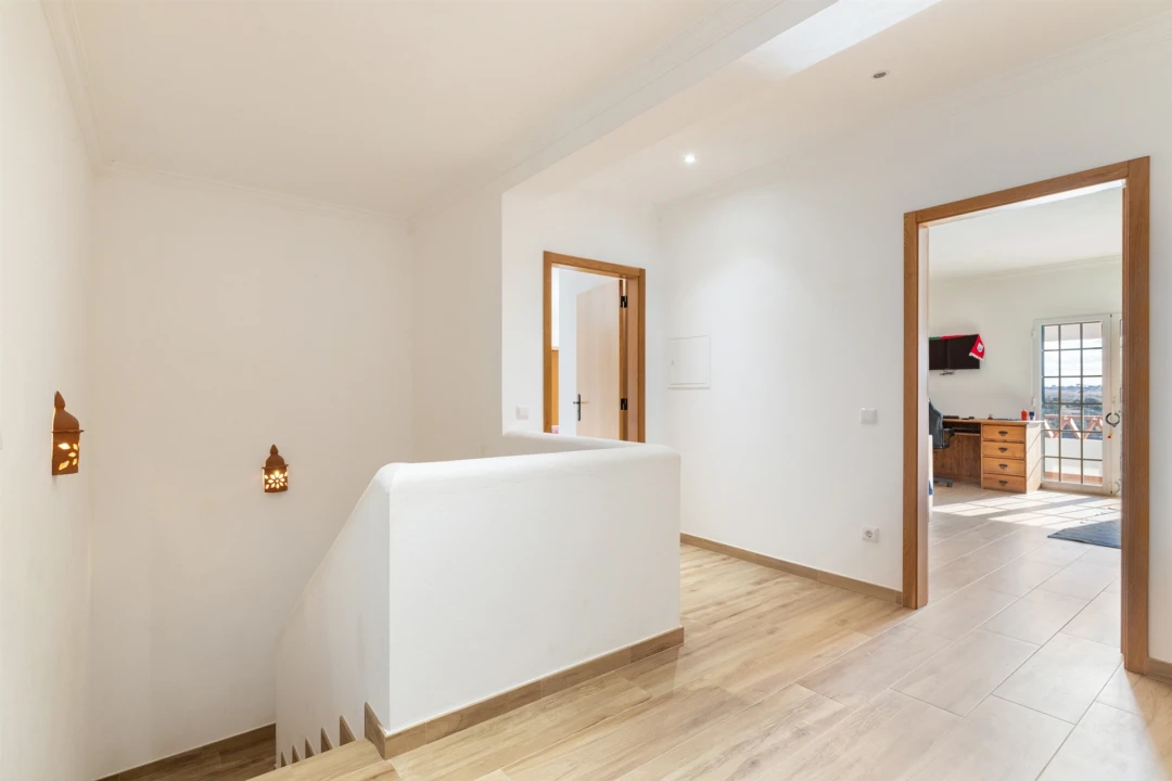 Moradia T7 para Venda em Terena (São Pedro) Foto 28