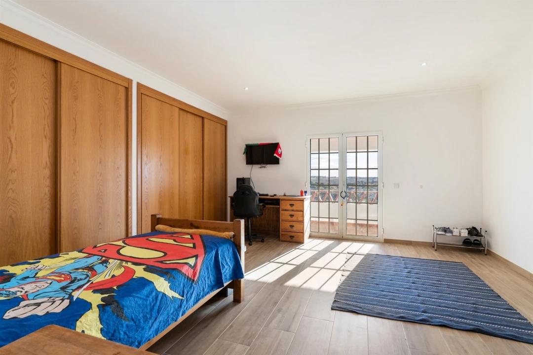 Moradia T7 para Venda em Terena (São Pedro) Foto 31