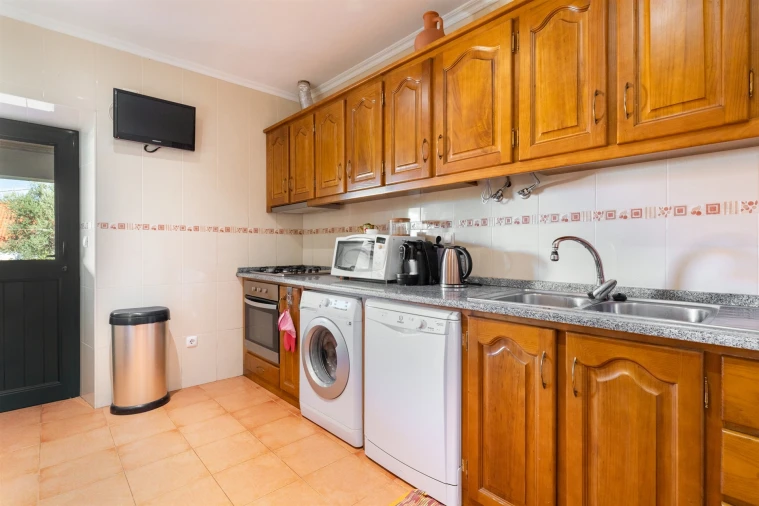 Moradia T7 para Venda em Terena (São Pedro) Foto 17