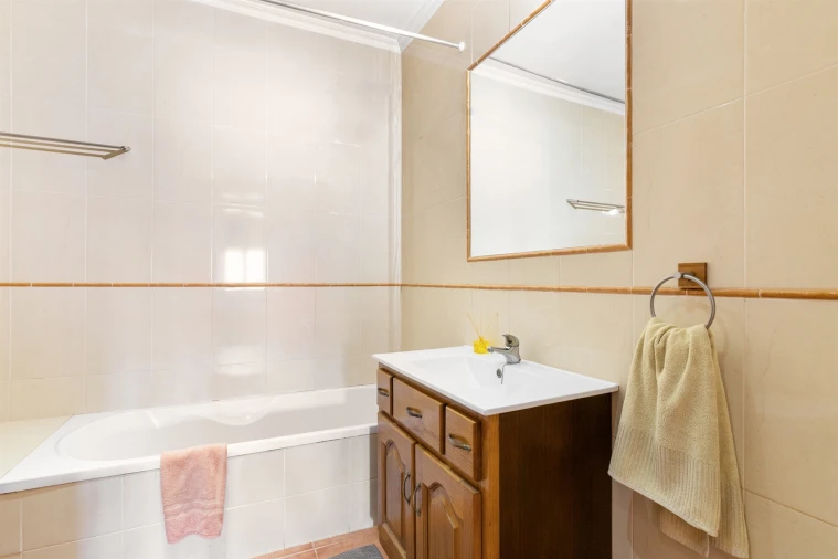 Moradia T7 para Venda em Terena (São Pedro) Foto 24