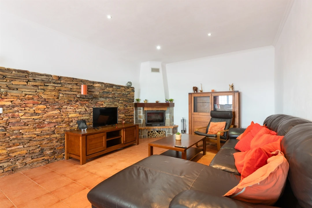 Moradia T7 para Venda em Terena (São Pedro) Foto 16